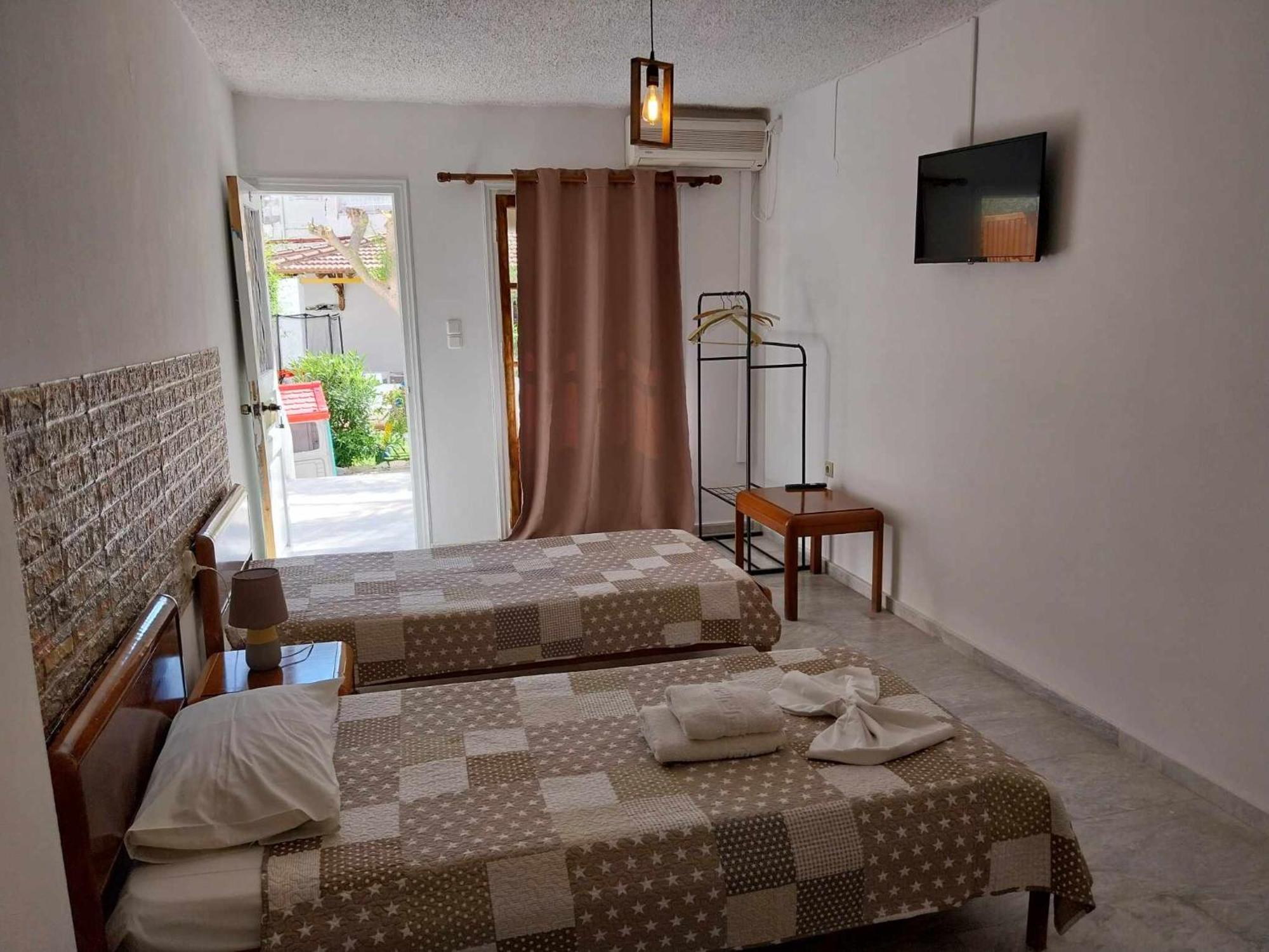 Katerina Apartments Kalymnos Town Luaran gambar